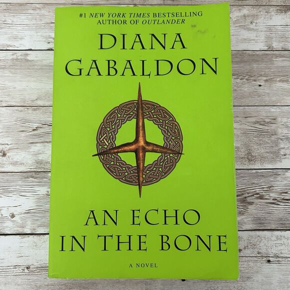 4/$25 An Echo in the Bone by Gabaldon, Diana (Outlander book #7) - Picture 2 of 5